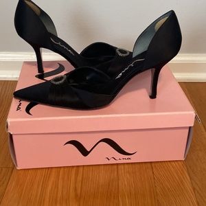 Womens Nina’s black stiletto dress heel size 8.5